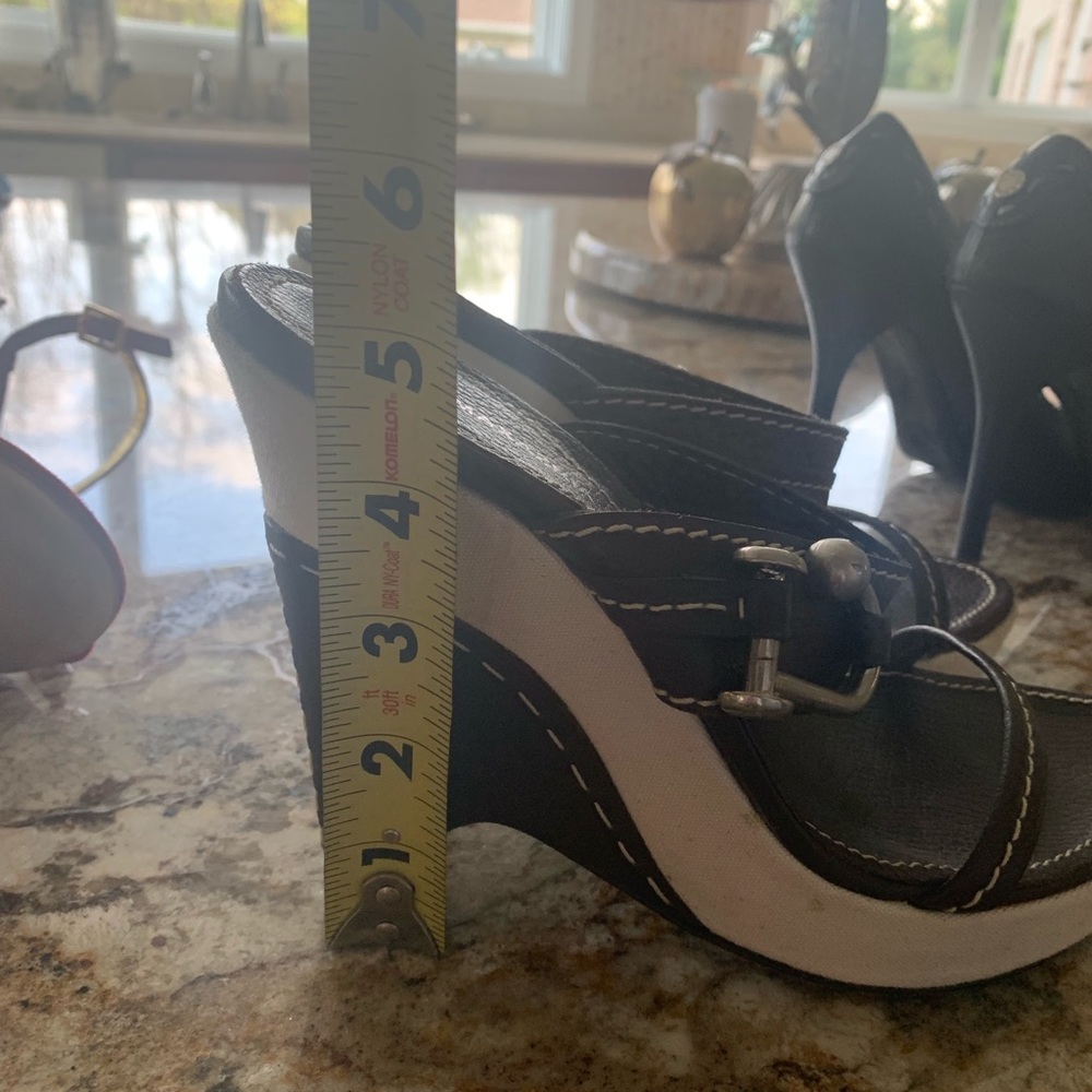 Wedges - Picture 7 of 7